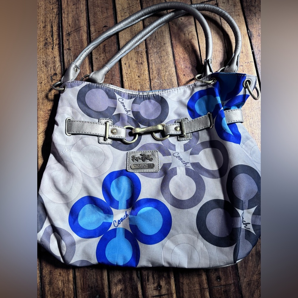 Coach Women's Blue and Gray Shoulder Bag